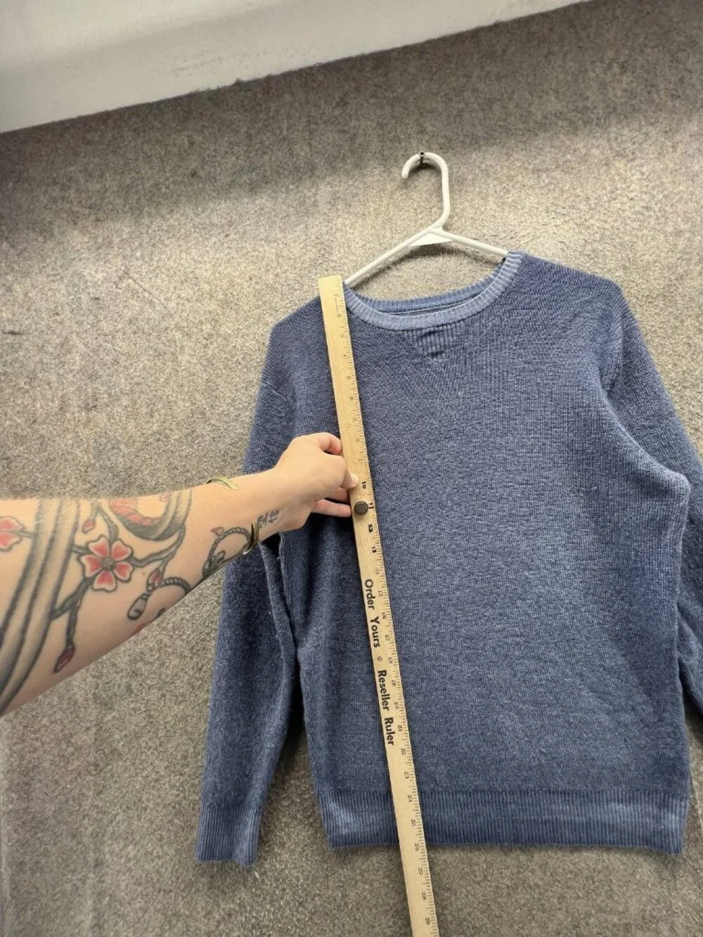 Johnnie-O Sweater Men Medium Blue Crew Neck Merino Wool Knit Pullover Casual